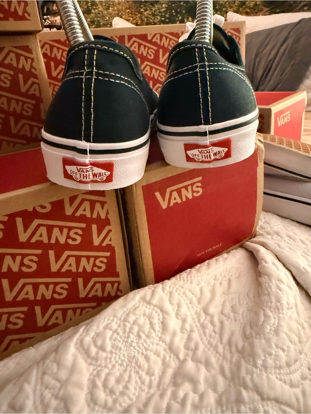 BRAND NEW Vans Authentic - Color Theory Scarab Dark Green Men 8/Women 9.5 - Picture 4 of 5